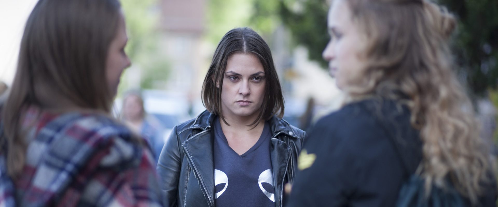 Karolina Owczarz, zawodniczka MMA, w serialu „Znaki”