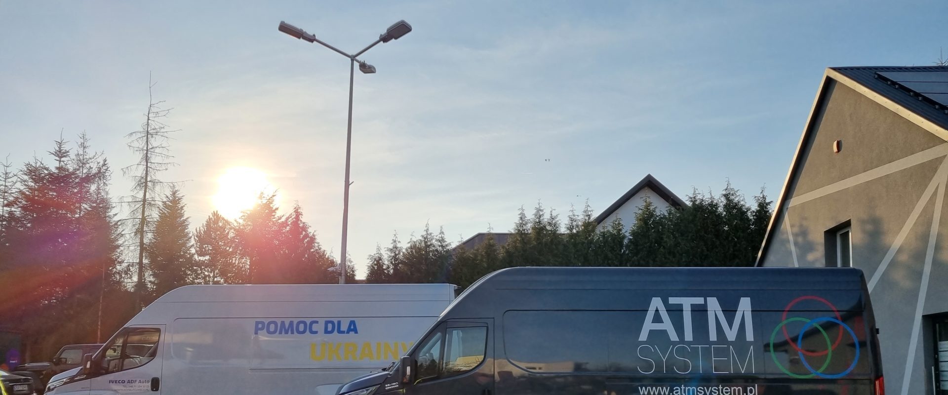 ATM Grupa z pomocą dla Ukrainy i ukraińskich uchodźców w Polsce