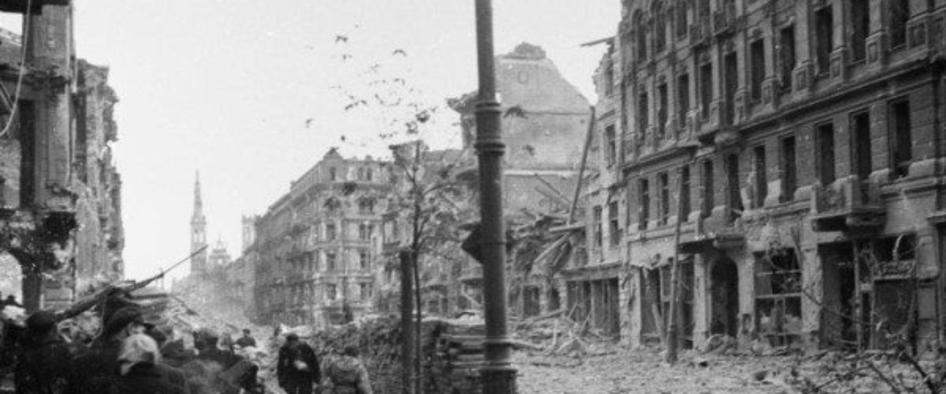 Sześć milionów dotacji dla filmu Jana Komasy o Powstaniu Warszawskim