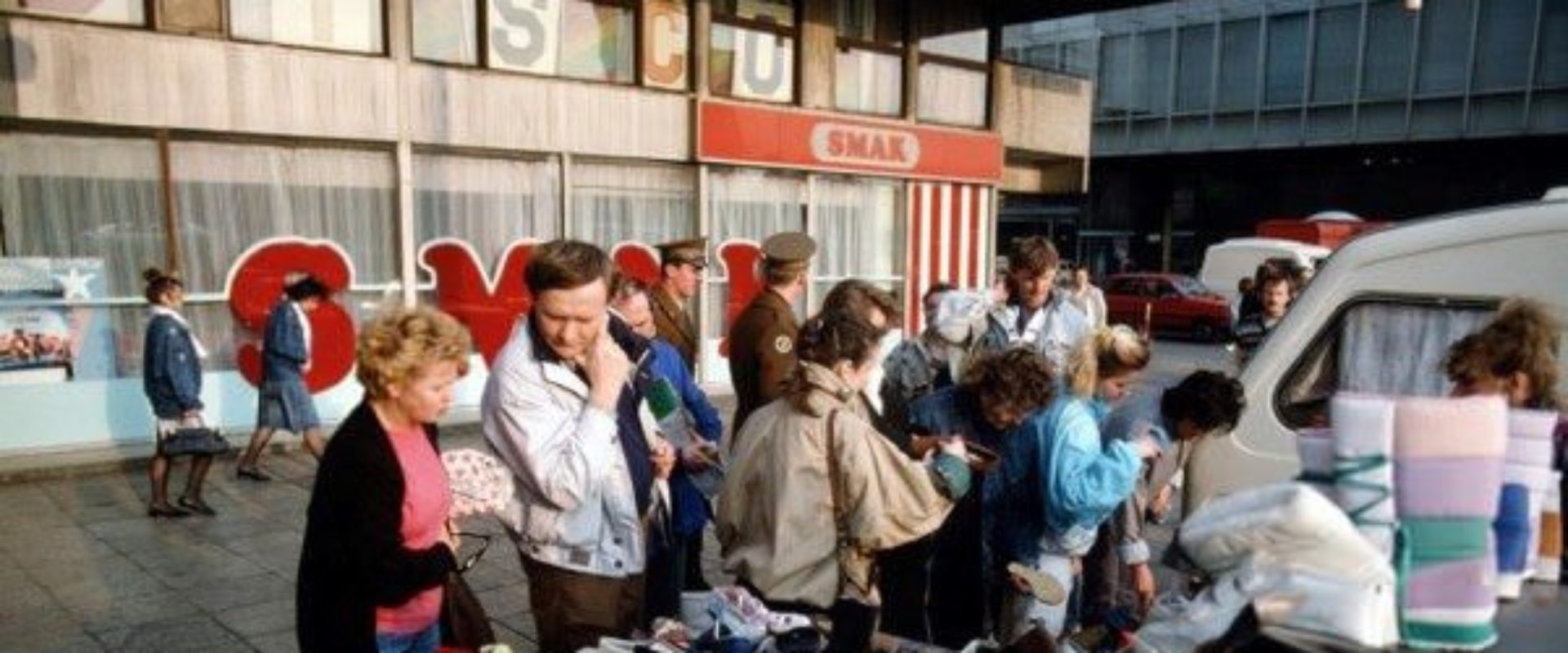Jarmark Europa, Koło Fortuny i Moda Polska – lata 90. wróciły w Canal+DISCOVERY!