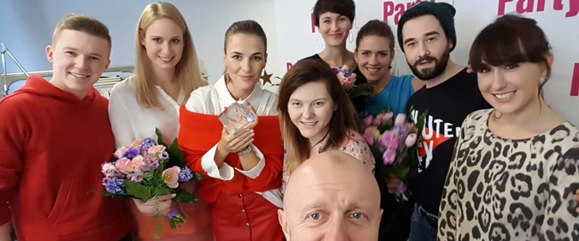 „Policjantki i policjanci”: Aktorzy serialu w redakcji Party.pl