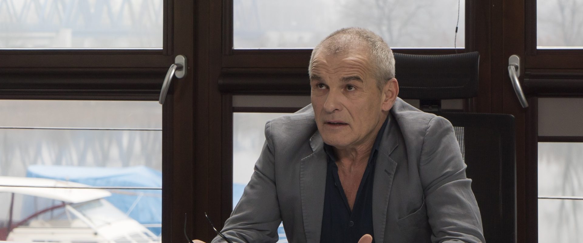 „Sprawiedliwi – Wydział Kryminalny”: Kubis przedstawia żonę!