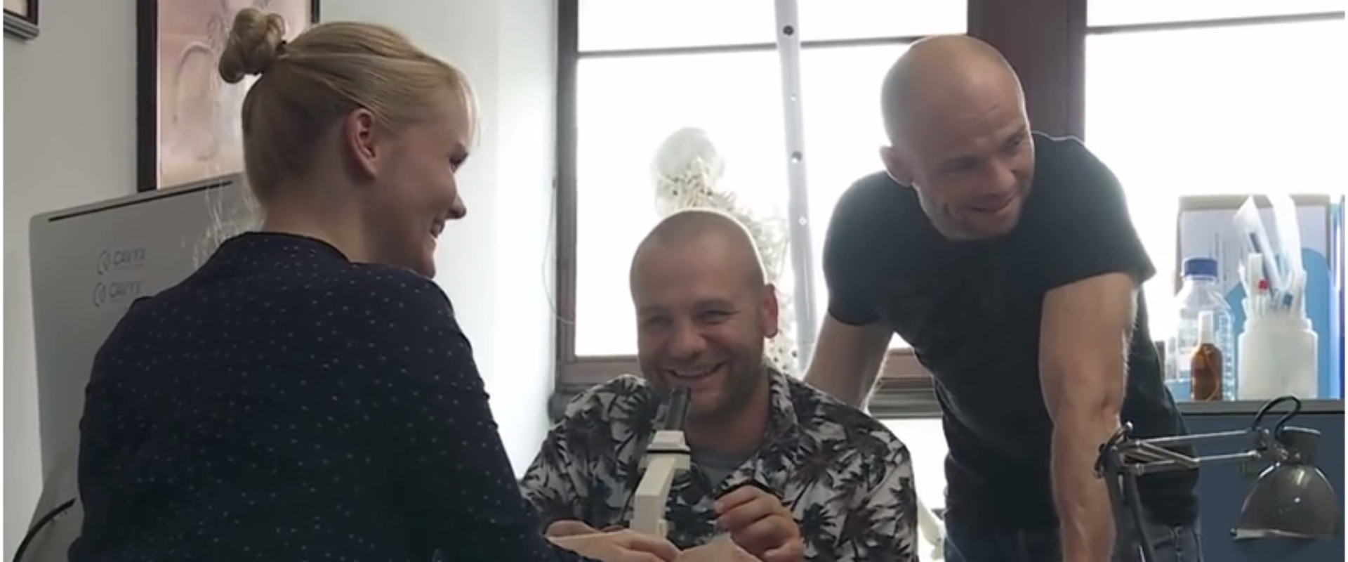 „Sprawiedliwi…”: Bloopers, czyli wpadki z planu cz. 3 (wideo)